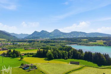 Promotion de 3 villas contiguës – Entre lac et montagnes, un cadre de vie d’exception