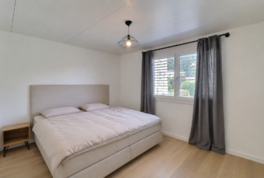 Magnifique maison jumelée contemporaine construction bois de 4,5 pièces avec terrasse et jardin privatif !