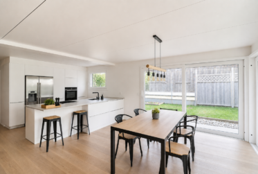 Magnifique maison jumelée contemporaine construction bois de 4,5 pièces avec terrasse et jardin privatif !