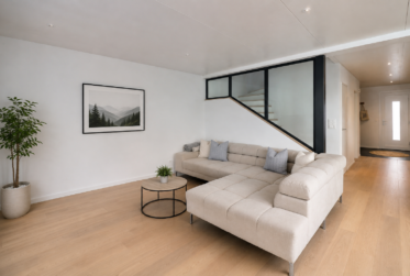 Magnifique maison jumelée contemporaine construction bois de 4,5 pièces avec terrasse et jardin privatif !