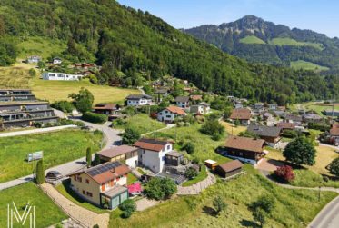 Promotion de 3 villas contiguës – Entre lac et montagnes, un cadre de vie d’exception