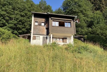 Chalet authentique avec vue imprenable sur le Lac de la Gruyère