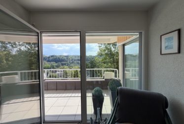 Superbe maison 6,5 pièces avec un dégagement et vue d'exception