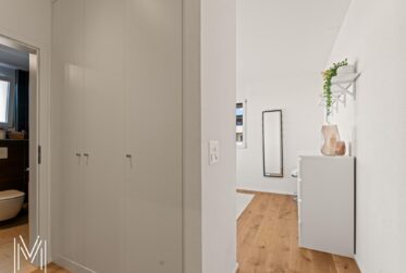 Magnifique appartement en attique de 5.5 pièces, avec vue et situation exceptionnelles à quelques minutes du centre-ville !