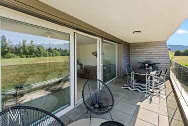 Magnifique appartement en attique de 5.5 pièces, avec vue et situation exceptionnelles à quelques minutes du centre-ville !