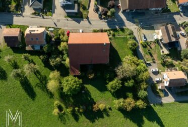 Un patrimoine authentique à réinver au coeur du village ! Une Opportunité immobilière rare !