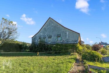 Un patrimoine authentique à réinver au coeur du village ! Une Opportunité immobilière rare !