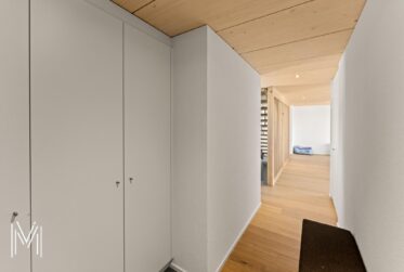 MAGNIFIQUE MAISON INDIVIDUELLE CONTEMPORAINE DE 5,5 PIÈCES - Architecture en bois, confort moderne et qualité de vie entre Fribourg et Bulle
