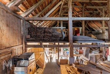 Un patrimoine authentique à réinver au coeur du village ! Une Opportunité immobilière rare !