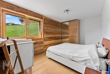 MAGNIFIQUE APPARTEMENT DE 4,5 PIECES AVEC MAGNIFIQUE VUE