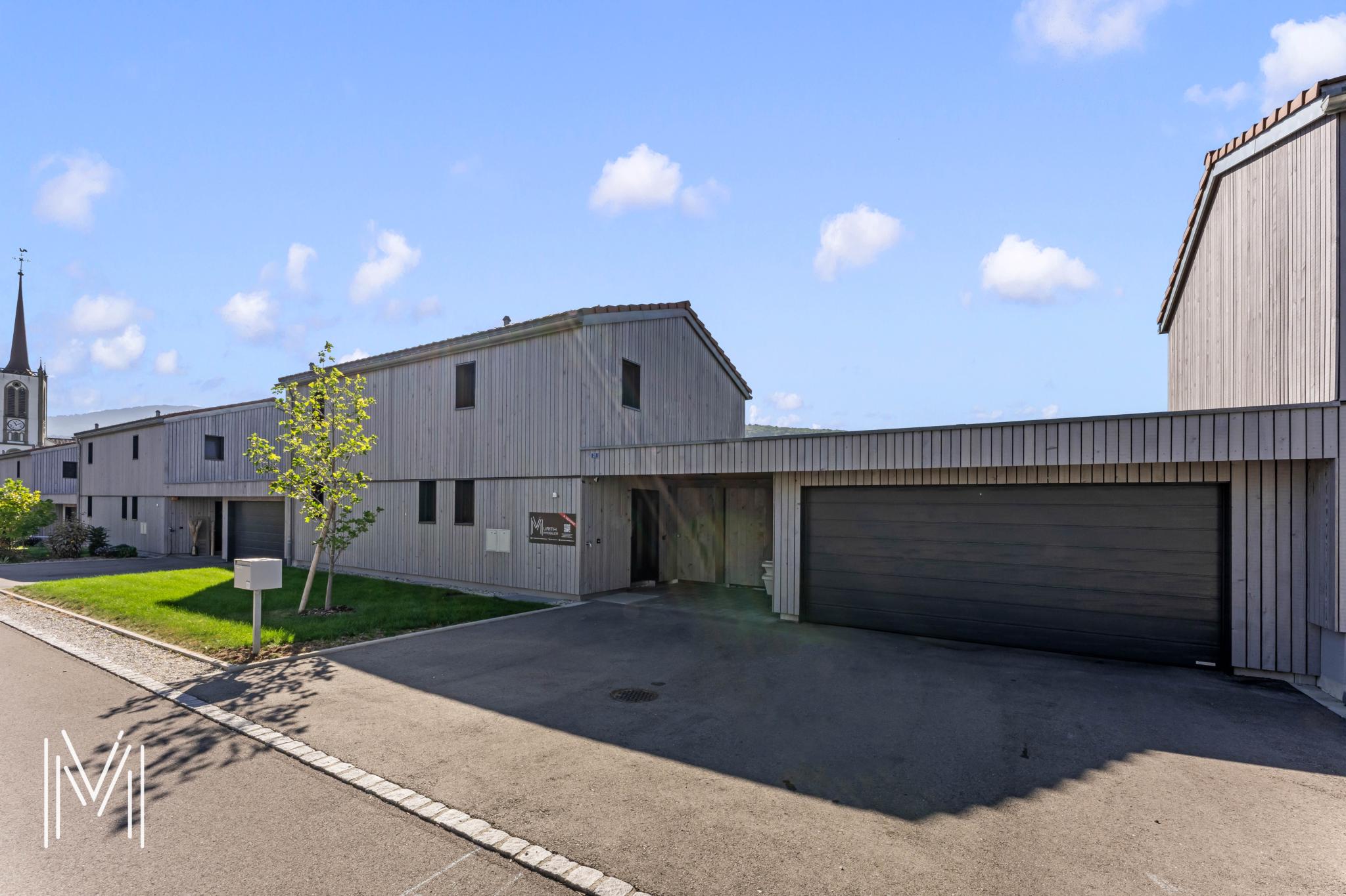 MAGNIFIQUE MAISON INDIVIDUELLE CONTEMPORAINE DE 5,5 PIÈCES - Architecture en bois, confort moderne et qualité de vie entre Fribourg et Bulle