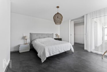 PENTHOUSE D’EXCEPTION DE 7,5 PIÈCES EN DUPLEX - Entre ciel et terre – Vue panoramique à 360° au cœur de Bulle