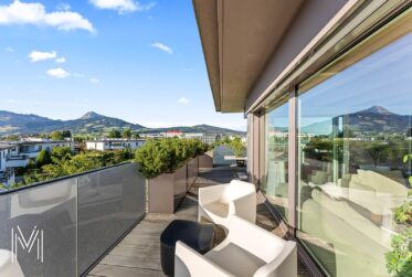 PENTHOUSE D’EXCEPTION DE 7,5 PIÈCES EN DUPLEX - Entre ciel et terre – Vue panoramique à 360° au cœur de Bulle