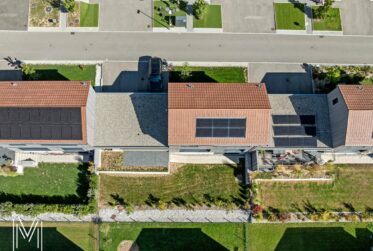 MAGNIFIQUE MAISON INDIVIDUELLE CONTEMPORAINE DE 5,5 PIÈCES - Architecture en bois, confort moderne et qualité de vie entre Fribourg et Bulle
