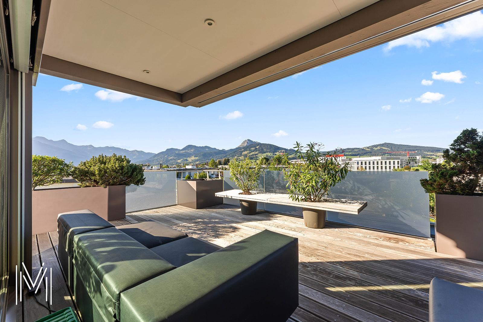 PENTHOUSE D’EXCEPTION DE 7,5 PIÈCES EN DUPLEX - Entre ciel et terre – Vue panoramique à 360° au cœur de Bulle