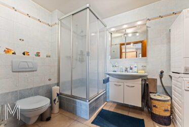 Superbe maison 6,5 pièces avec un dégagement et vue d'exception