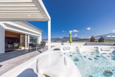 MAGNIFIQUE ATTIQUE EN DUPLEX AVEC TERRASSE A RIAZ