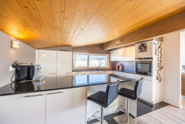 MAGNIFIQUE ATTIQUE EN DUPLEX AVEC TERRASSE A RIAZ